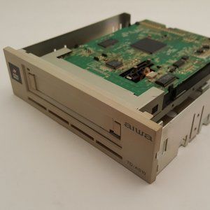 AIWA Bolt Data Streamer Internal IDE Tape Drive TD-AS10 TD-A10 NON-WORKING